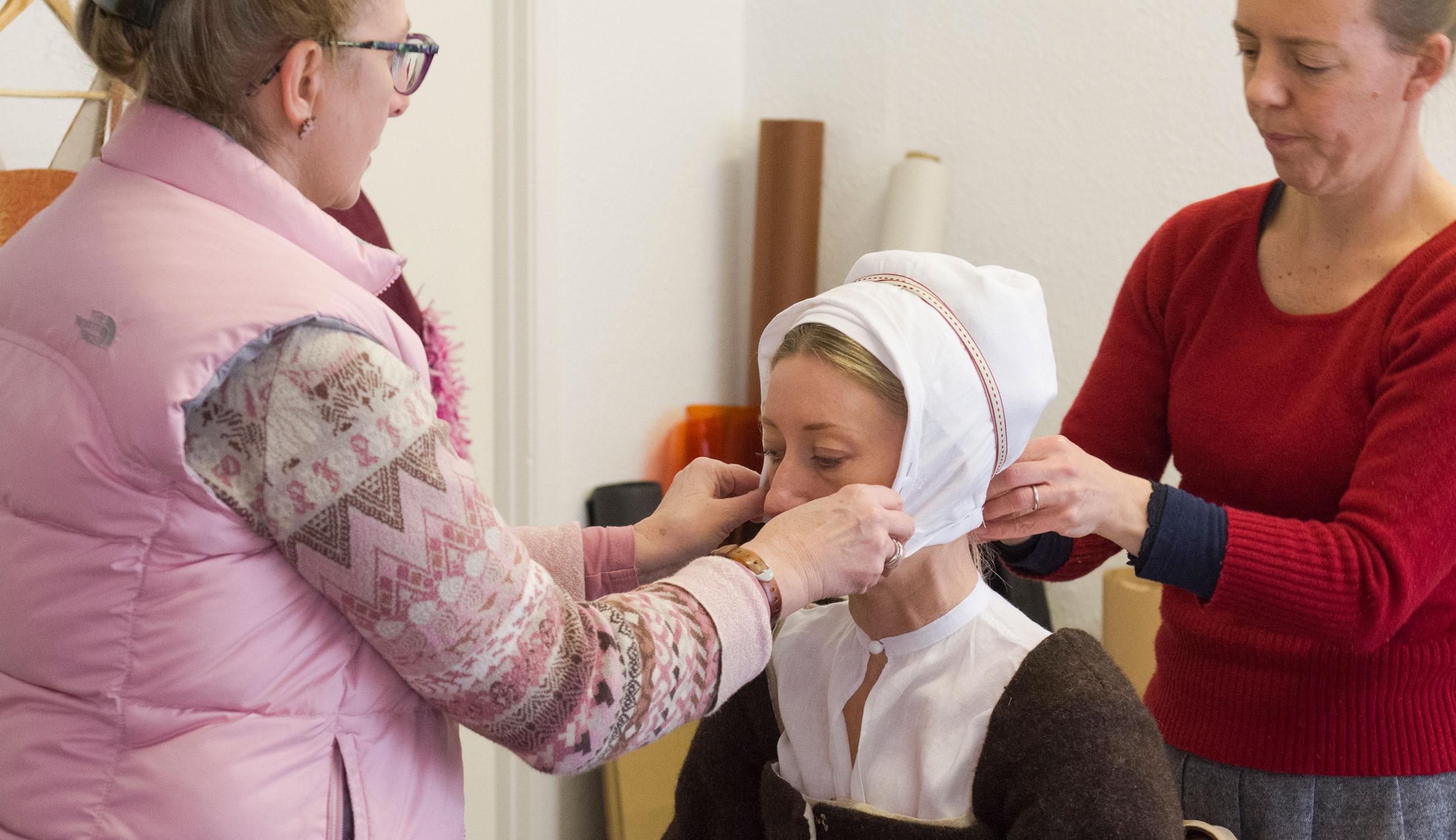 1 - website-banner-head-linen