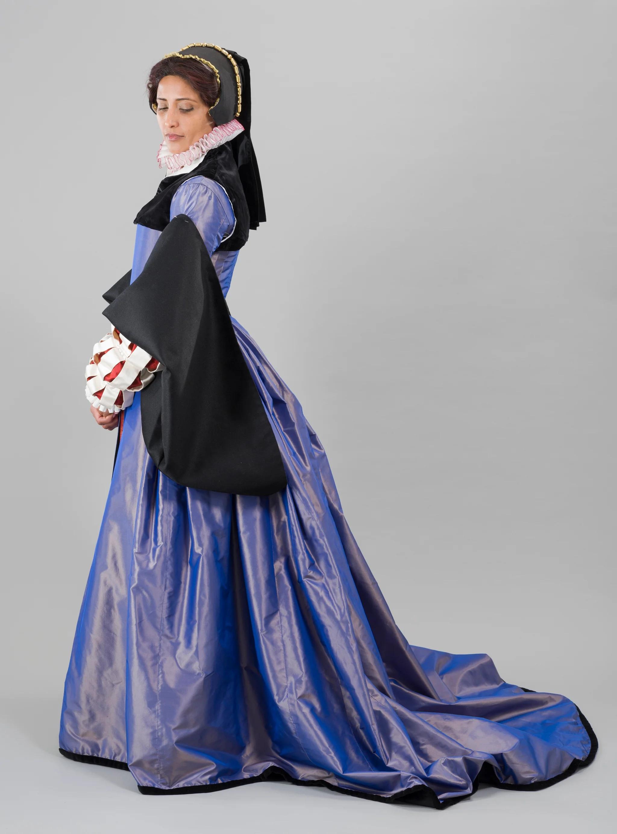 11 - SK_TypicalTudor_047